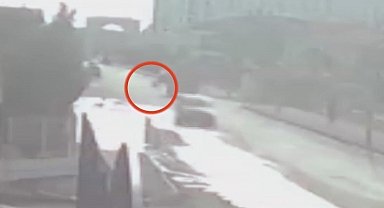 Köpekten kaçarken kamyonun altında kalarak ölmüştü, sınıf arkadaşlarının vefası anneyi duygulandırdı