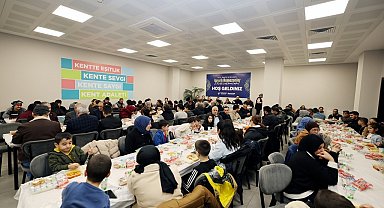 Küçükçekmece'de iftar sofralarına ve Ramazan etkinliklerine yoğun ilgi