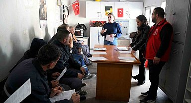 Kuşadası Belediyesi'nden personeline İş Sağlığı ve Güvenliği Eğitimi