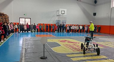 Kütahya Emniyet Müdürlüğünden trafik eğitim ve bilgilendirme faaliyetleri