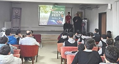 Kütahya Şehit Selim Cansız Anadolu İmam Hatip Lisesi'nde TEKNOFEST heyecanı