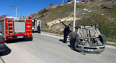 Kütahya'da otomobil takla attı: 1 yaralı
