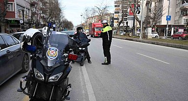 Kütahya'da son iki haftada 26 bin 792 kişi sorgulandı