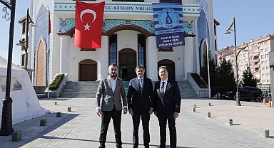 Kütahyaspor'un "43 bin bayrak" projesine ilk destek Vali Işın'dan