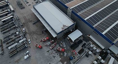 Lojistik firmasında yangın: 1 itfaiye eri yaralandı