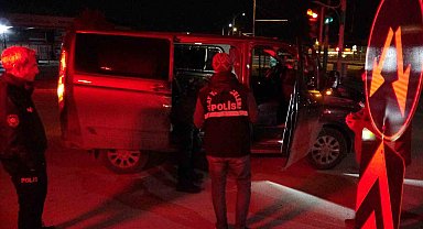 Malatya'da husumetlilerin bıçaklı kavgası: 5 yaralı, 4 gözaltı