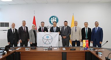 Malatya'da İnönü Üniversitesi Merkez Kütüphanesi'ne erişilebilirlik ödülü