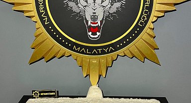 Malatya'da yolcu otobüsünde 11 kilo 400 gram metamfetamin ele geçirildi