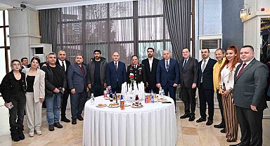 Manisa protokolü bayramlaşmada buluştu