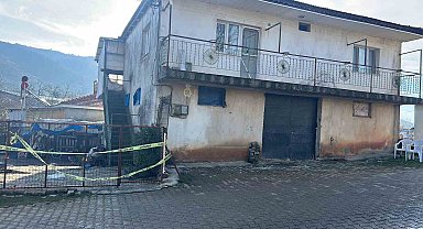 Manisa'da dehşet gecesi: Boşanma aşamasındaki eşini ve ailesini katletti