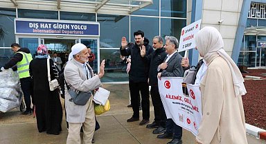 Mardin'de 47 çift dualarla umreye uğurlandı