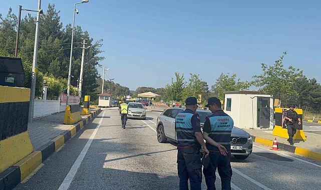 Marmaris'e bayram için 5 bin araç giriş yaptı