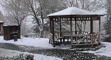 Mart ayında Elazığ'a kar sürprizi