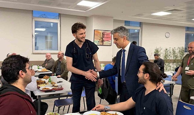 Mengücek Gazi Hastanesi'nde iftar programı düzenlendi