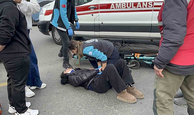 Menteşe'de yarım saat arayla iki motosiklet kazası: 3 yaralı