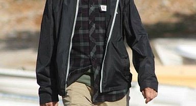 Merdivenden düşerek yaşamını yitirdi