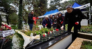 Merhum Hüseyin Güler vefatının ikinci yılında Kartal'da mezarı başında anıldı