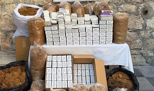 Mersin'de kaçak makaron operasyonu: 1 gözaltı