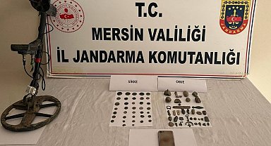 Mersin'de tarihi eser operasyonu, çeşitli objeler ele geçirildi