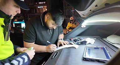 Mersin'den Kadıköy'e geldi, egzozdan ceza yedi