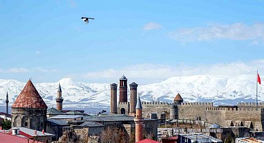 Meteorolojiden Erzurum ve Ardahan için yağış uyarısı