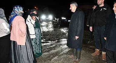 Milletvekili Arslan Tatar Kasrik'teki sel bölgesinde incelemelerde bulundu