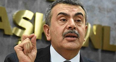 Milli Eğitim Bakanı Tekin: "CHP'de olanları seyretmekten ülkem adına utanıyorum"