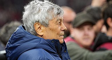 Milli takım kampında fenalaşan Teknik Direktör Mircea Lucescu hastaneye kaldırıldı