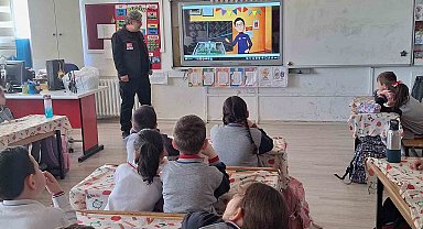 Minik öğrenciler afetlere karşı bilinçleniyor