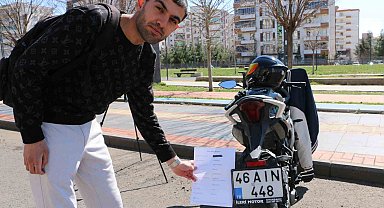 Motosiklet sürücüsüne 'emniyet kemeri takmamak' cezası