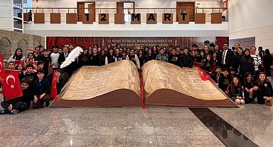 MTK Koleji'nin Fuaye Sergisi Resmi 12 Mart etkinliğine damga vurdu