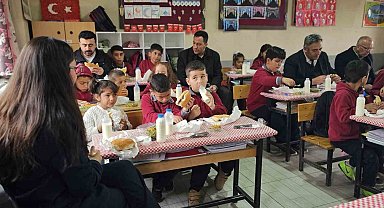 Müdür Bozyel'den köy okulu öğrencilerine döner ve ayran sürprizi