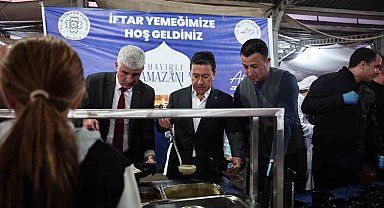 Muğla Büyükşehir iftar sofralarını ilçelerde kurmayı sürdürüyor