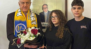 Muharrem Hasbi Anadolu Lisesinden Yırcalı'ya teşekkür