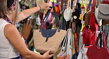 Muratpaşa'da kadın emeği kazanca dönüşüyor: Şubat ayında rekor kazanç