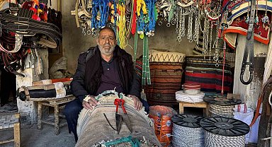 Nalbantlıkla geçen yarım asır: Diyarbakırlı 2 kardeş, 50 yıldır nalbantlık yapıyor