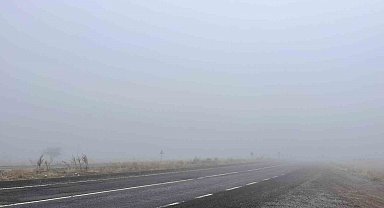 Niğde'nin yüksek kesimlerinde sis etkili oldu