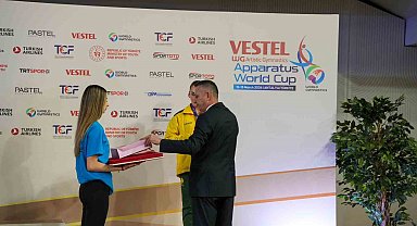 Niğdeli cimnastikçiler Dünya Kupası heyecanını yerinde yaşadı