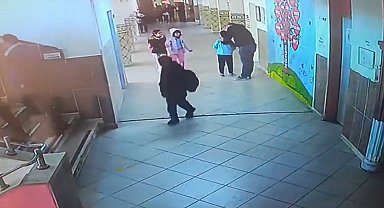 Nöbetçi öğretmen Heimlich manevrası ile öğrenciyi hayata döndürdü