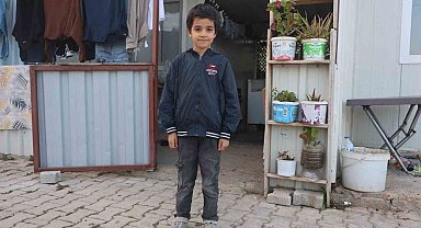 Öğretmen, boğazına yiyecek kaçan Suriyeli öğrencisini heimlich manevrası ile kurtardı