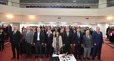 Öğretmenlere "Güvenli Gelecek İçin Dijital Okuryazarlık" bilgilendirmesi