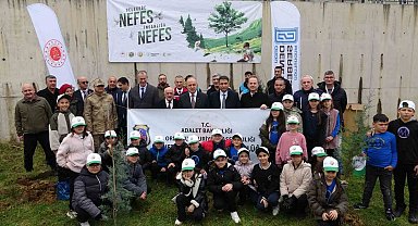 Ordu'da fidanlar topraklar buluşturuldu