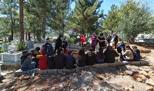 Ortaokul öğrencileri şehit Sedat Yabalak'ı dualarla andı