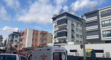 Osmaniye'de çatı katında çıkan yangın söndürüldü