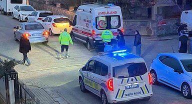 Otomobil ile motosiklet çarpıştı: 1 yaralı