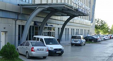 Otomobil ile motosiklet çarpıştı: 2 yaralı