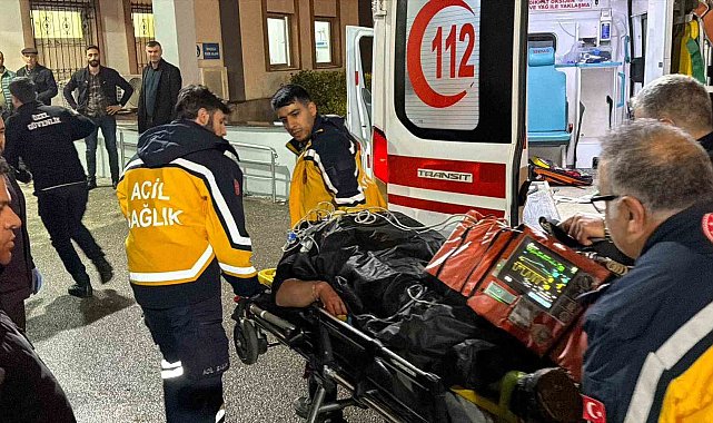 Otomobil uçuruma yuvarlandı: 1 ölü, 4 yaralı