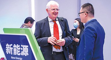 Pekin'in sanayi gelişimine ivme kazandıracak yeni projeler hayata geçiriliyor