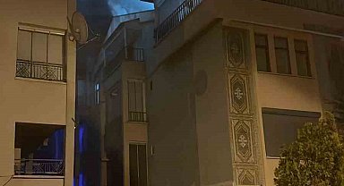 Polatlı'da gece yarısı çatı katı yangını paniğe neden oldu