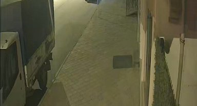 Polis uygulamasından kaçan alkollü sürücü motosiklete çarptı: Belediye başkanının oğlu çıktı